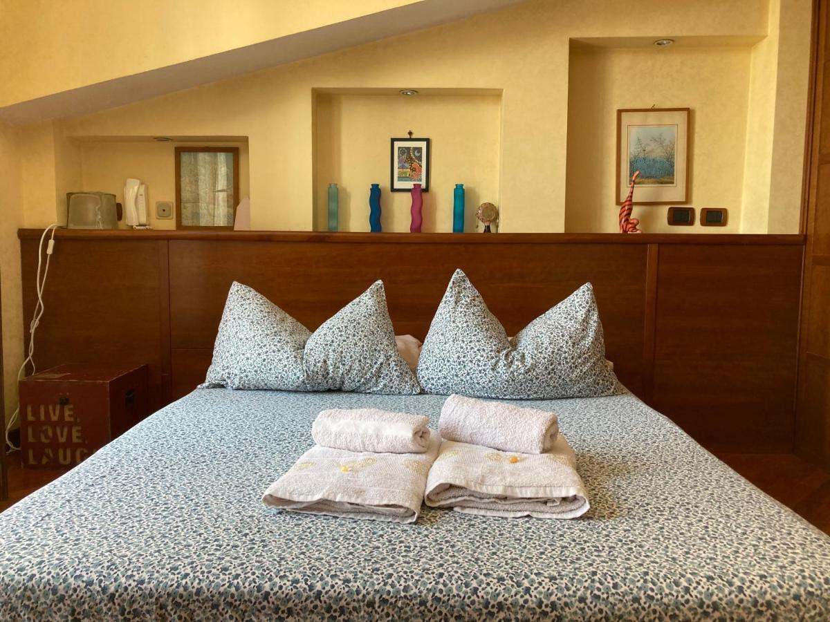Jfk B & B Чампино Экстерьер фото